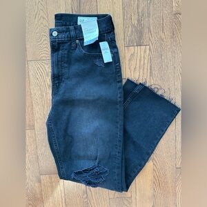NWT GAP Women's Black High Rise Cheeky Straight Leg Distressed Jeans